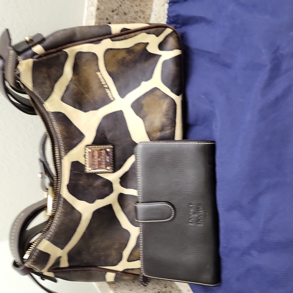 Dooney and Bourke Purse & wallet - Picture 3 of 6